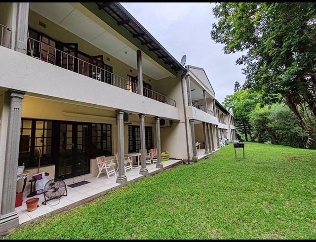 2 BEDROOM PROPERTY TO RENT IN RENNIES BEACH